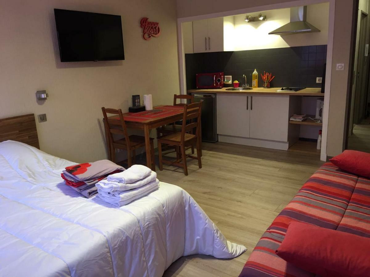Appartements Boulevard Des Pyrenees Pau Dış mekan fotoğraf