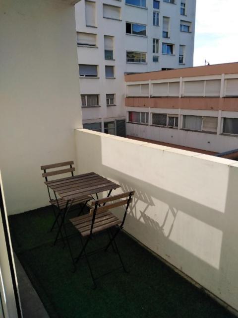 Appartements Boulevard Des Pyrenees Pau Dış mekan fotoğraf